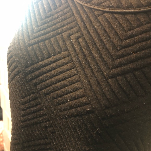 Black dress - Picture 2 of 5